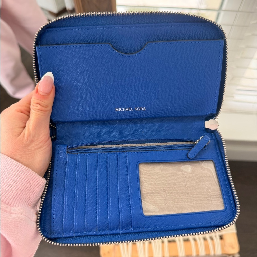 Michael Kors Leather Wallet - Picture 5 of 5